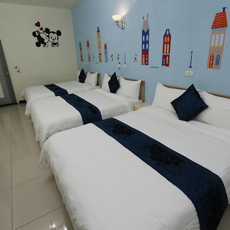 羅東鎮 Vitality House Bed & Breakfast エクステリア 写真